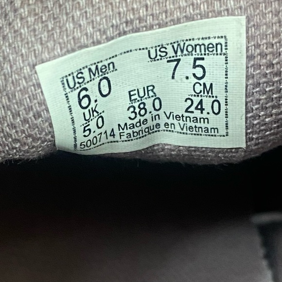 Vans Old Skool Stacked Tumbled Platform Leather Purple Sneaker Unisex M 6 W 7.5 - Picture 9 of 9